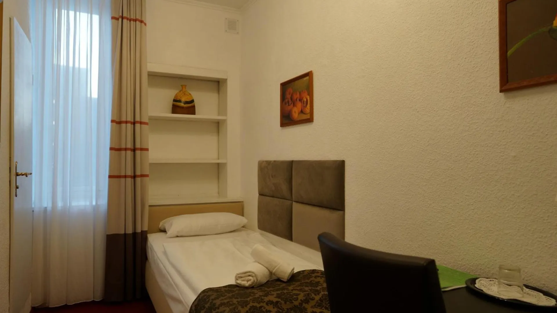 ** Hotel City Pension Berlin Niemcy